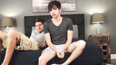 Jos Alvarez Fucks Chris Taylor