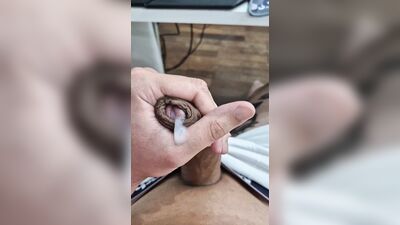 HORNY BOY JERKING OFF SOLO