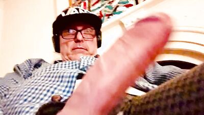 58 year old Daddy masturbation