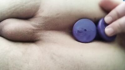 3 dildos are better than one