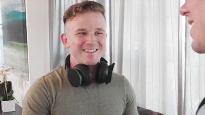 Jet Lagged Twink Caught Jerking Flip Fucks Hunk Stepbro
