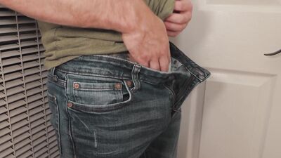 Jet Lagged Twink Caught Jerking Flip Fucks Hunk Stepbro