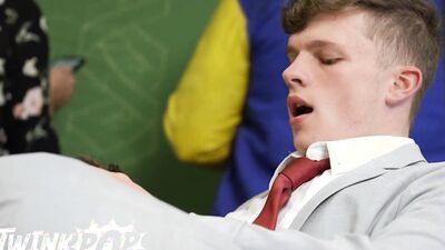 TWINKPOP - Professor Walks Out, Leaving The Horny Twinks Joey Mills & Jake Preston Free For Some Biology Self Study
