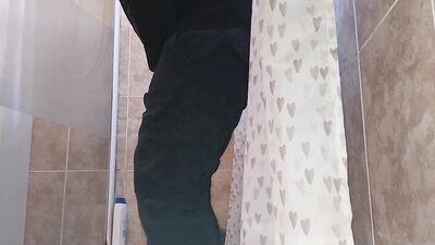 Desperate pee hold and pants wetting