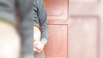 man masturbating and giving himself a good cumshot