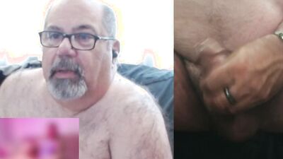 Wanking off While Commenting on Porn