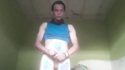 Long cock doesn't stand, stimulating already can't stand the craving