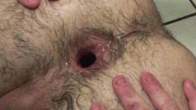 Skin Twink Dominates the Dick Horny New Cumer in the Toilet