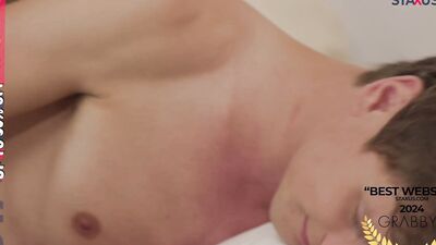 STAXUS :: My boyfriend wakes me up with a hot and WET blowjob.