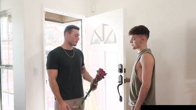 Twink Seduces Bestie's Sex Deprived Hunk Boyfriend
