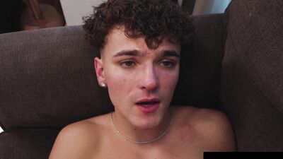 Twink Seduces Bestie's Sex Deprived Hunk Boyfriend