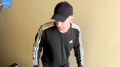 126 Stepfather caught his big-assed stepson cleaning naked - fucked him and cummed in his ass