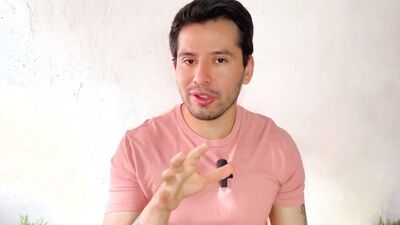 Mestro de universidad penetra y es penetrado por su joven alumno del servicio social! relato sexual