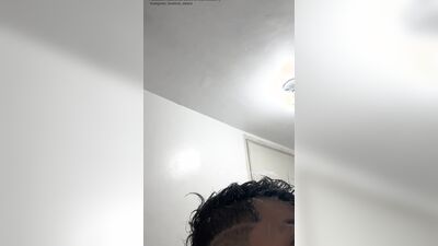 Jakol sa Cr habang naliligo, ang dami kong tam*d na nilabas hehe