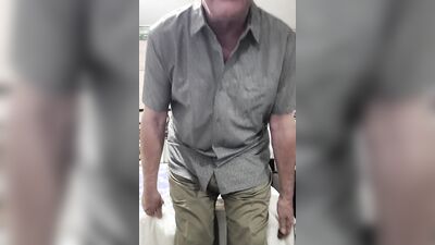 Daddy cums on cam