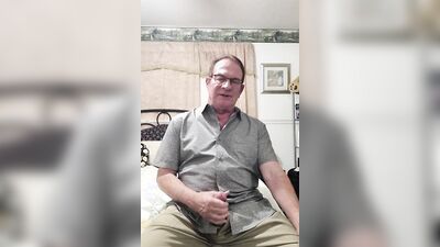 Daddy cums on cam