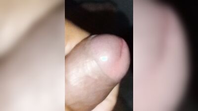 Auto placer al máximo rico y gemido de un gay peludo