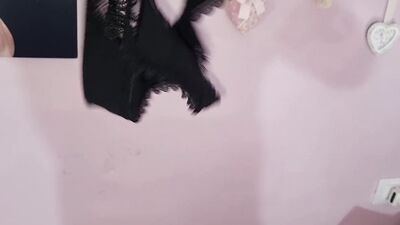 ASMR | CUMSHOT (ITALIAN DIALOGUE) - I WEAR MY SISTER'S THONG AND MY COCK BECOMES HUGE