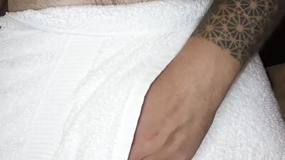 POV You Meet a Deep Voice Daddy In His Hotel Room After He Showers - Dirty Talk, Jerk Off, Cumshot