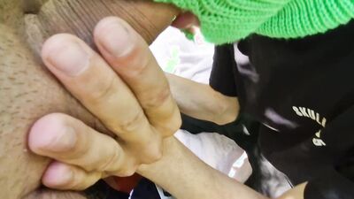 An unknown traveling companion stopped the car and fucked for a ride with daddy without a condom.