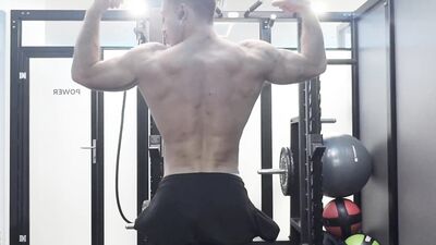 JohnnyTysongetshornyduringhisworkout