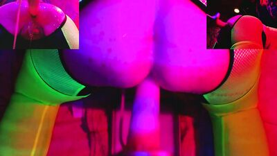 Glow In The Dark Mulitple Squirting Orgasms