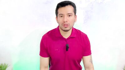 Hombre maduro americano tiene de amante a joven twink español en las vacaciones! Relato sexual