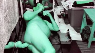 RAINFORESTMAN STUDIO ALIEN SEX TOYS IN ACTION.