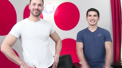 Vadim Black Takes Sergio's Big Cock