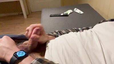 Jerking off screaming and cumming in the end.