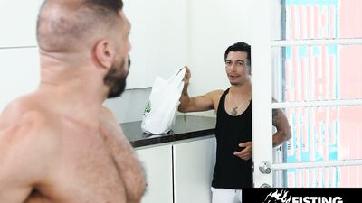 Bearded Slut Fist Fucked By Tatted Delivery Man - Marco Napoli, Johnny Castro - FistingInferno