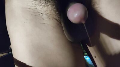 Walk around the No. 1 construction site after work naked