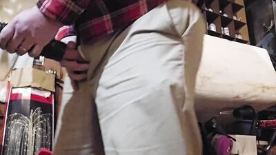 Sucking my dick with my shop vac