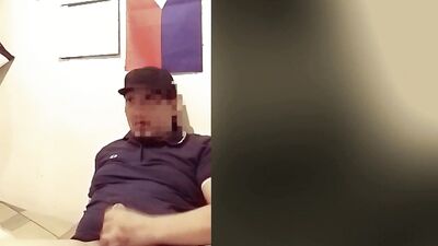 Nagpaputok ng Tamod Si Daddy Chubby