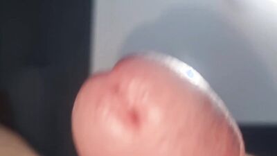 AMATEUR | ENGLISH - RISKY PUBLIC CUMSHOT