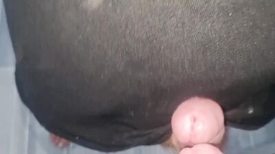 AMATEUR | ENGLISH - RISKY PUBLIC CUMSHOT