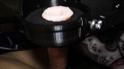 The world's best automatic masturbator for big cocks!!! NO HAND!!!