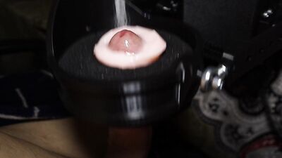 The world's best automatic masturbator for big cocks!!! NO HAND!!!