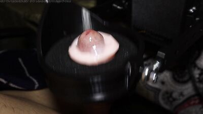 The world's best automatic masturbator for big cocks!!! NO HAND!!!