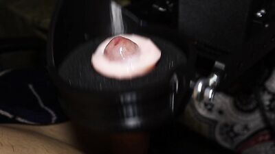 The world's best automatic masturbator for big cocks!!! NO HAND!!!