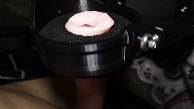 The world's best automatic masturbator for big cocks!!! NO HAND!!!