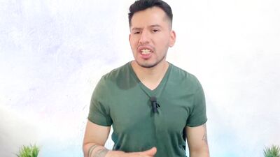 Mejores amigos celebran el cumpleaños penetrandose a pelo en la madrugada! Relato sexual