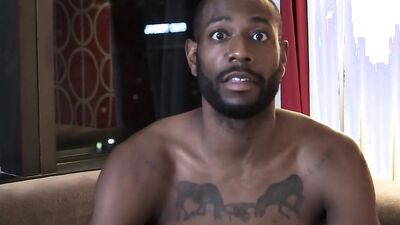 Gay black dudes are having hot sex in their apartment