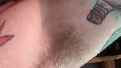 Amateur tattooed bloke is stroking his prick in his solo performance