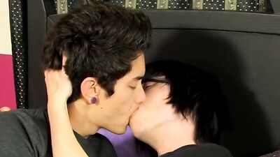 Tyler Bolt and his skinny partner are bonking in the bedroom