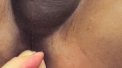 Amateur masked gay dude is playing with his gummy dildo