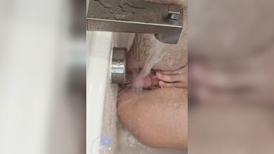 Tub Vibs Straight Edge Wet Hairy Ass Leg Massage Dangling Close Up Cock Twink Shorties