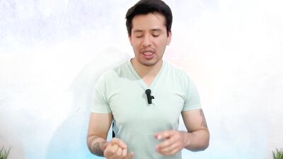 Hombre hetero tiene sexo con el enfermero dotado antes de casarse con su esposa