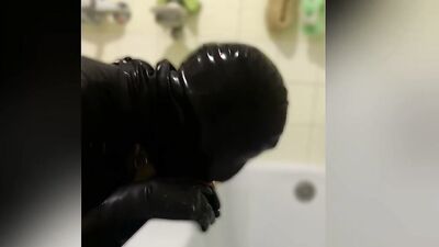 Deepthroating Latex Sissy