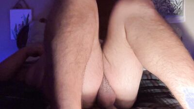 An Intimate Evening with a Huge Hands Free Cumshot